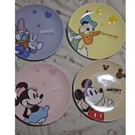 jogo 4 pratos Disney Tokyo