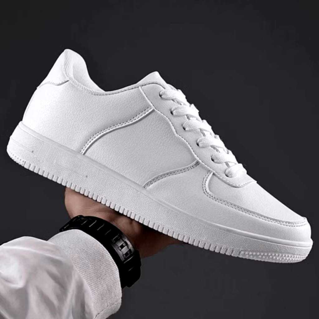 Promoção tênis casual dia dia branco preto 34 ao 40 Super Promoção! ref29
