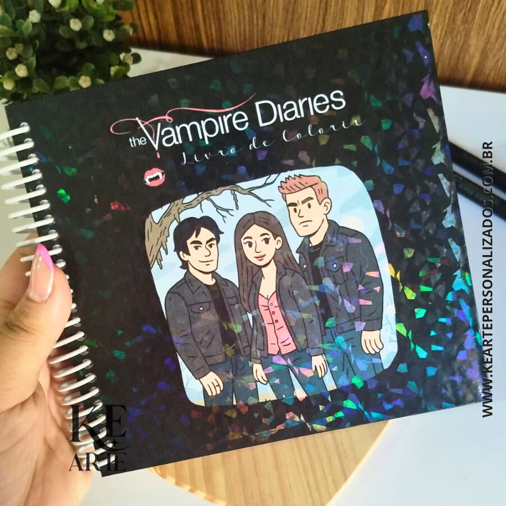 Livro de Colorir - Inspirado em The Vampire Diaries | Coleção Séries - Quadrado 15cm