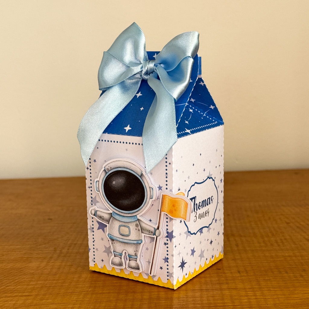 Caixas Milk Astronauta  Menino Personalizadas | Lembrancinhas | Festa | Aniversário