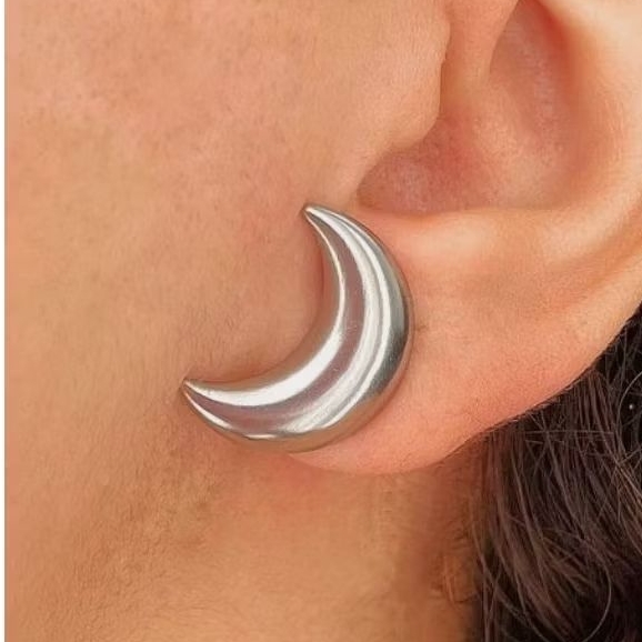 Brinco Lua em Aço inoxidável antialérgico