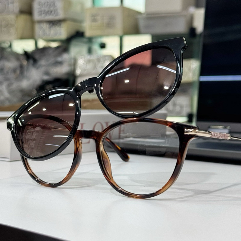 Armação de óculos Clipon 2 Em 1 Feminino Modelo novo com perna de brilho Redondo Moda 0274 em Oferta na Shopee