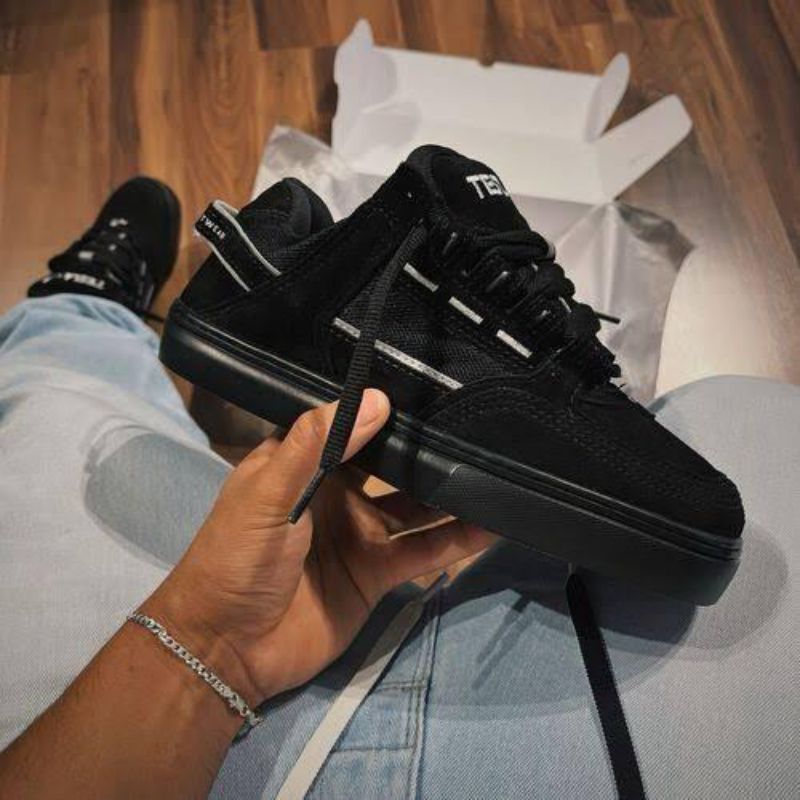 tênis tesla coil feminino e masculino, unissex, casual, esportivo,eskatista streetwer suede tênis na moda lançamento.