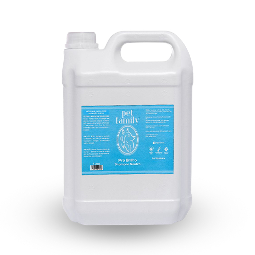Shampoo Pet Concentrado Pro Brilho Para Cães e Gatos Pelagem Longa Pet Family 5L