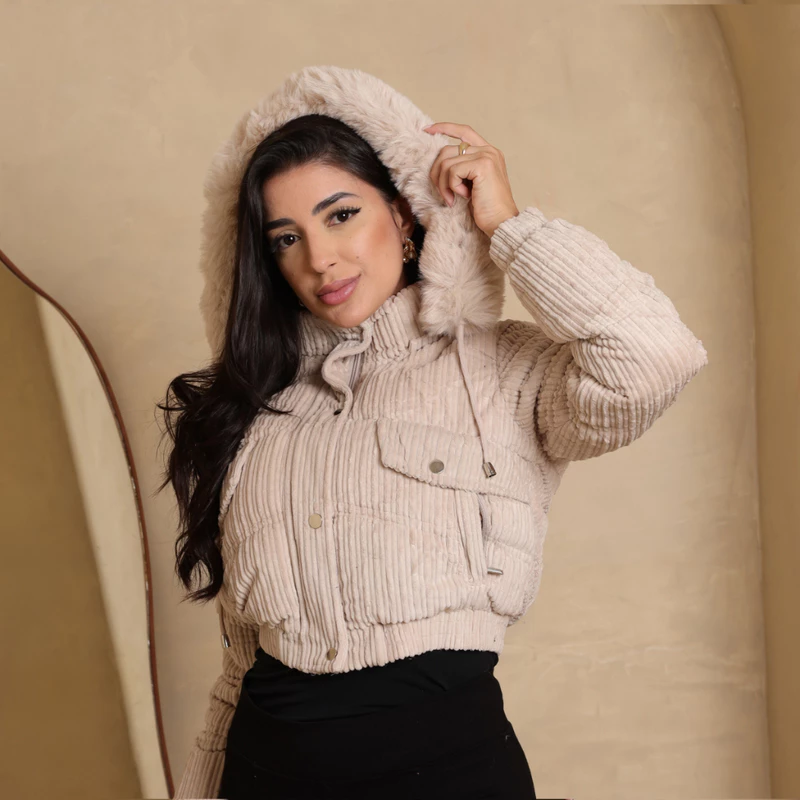 Jaqueta Puffer Cotelê Canelado Forrada Peluciada Feminina Com Capuz Removível Cropped Tendencia Coleção 2025