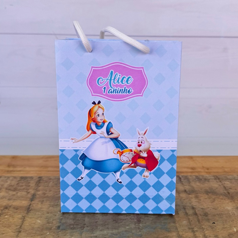 Sacolinha Personalizada Alice no País das Maravilhas | Pegue e Monte | Lembrancinhas | Festa infantil | Aniversário