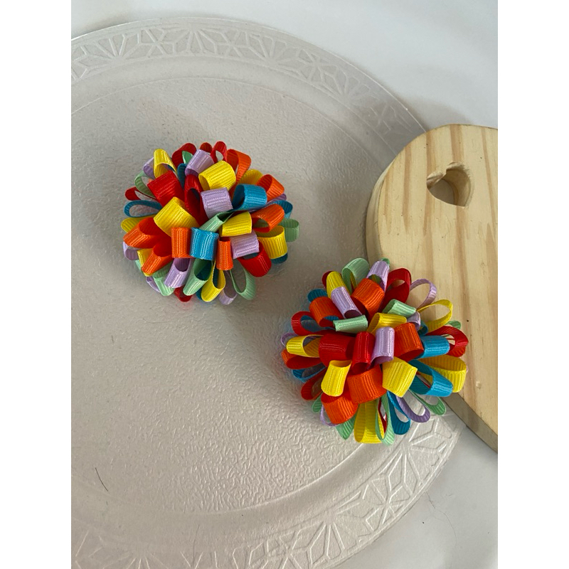 parzinho de laço infantil pompom de fita divertidamente em Oferta na Shopee