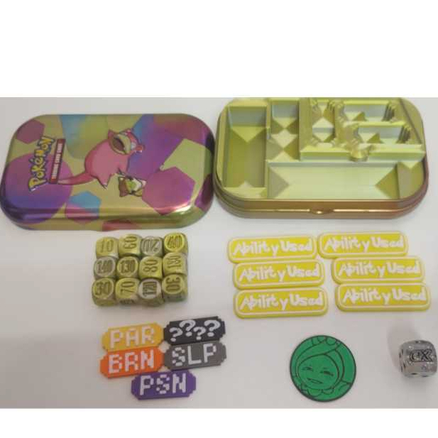 Estojo para Mini Latas Pokémon TCG | Estojo + Marcadores de Habilidade e Status+ Contadores de Dano + Moeda Budew