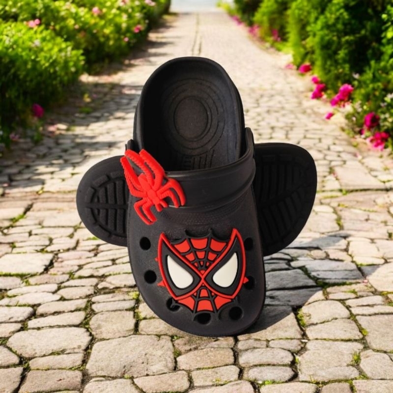 Calçados emborrachado antiderrapante infantis meninas e meninos personagens + Brinde (tatuagem infantil)