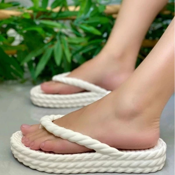 NOVIDADE!! Não Perca  Sandália Trançada Feminina Estilo Elegante e Confortável