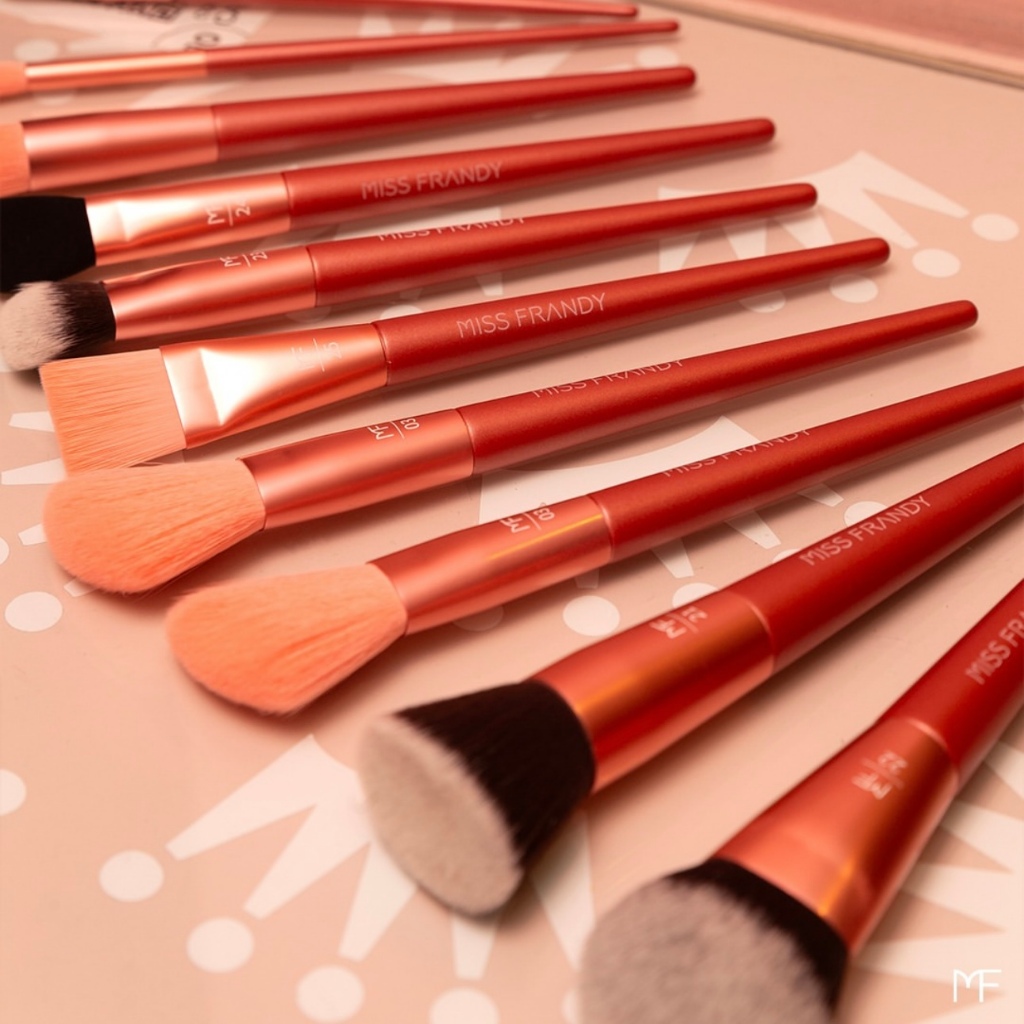 Linha de Pincel Squad - Miss Frandy (ESCOLHA O SEU) em Oferta na Shopee