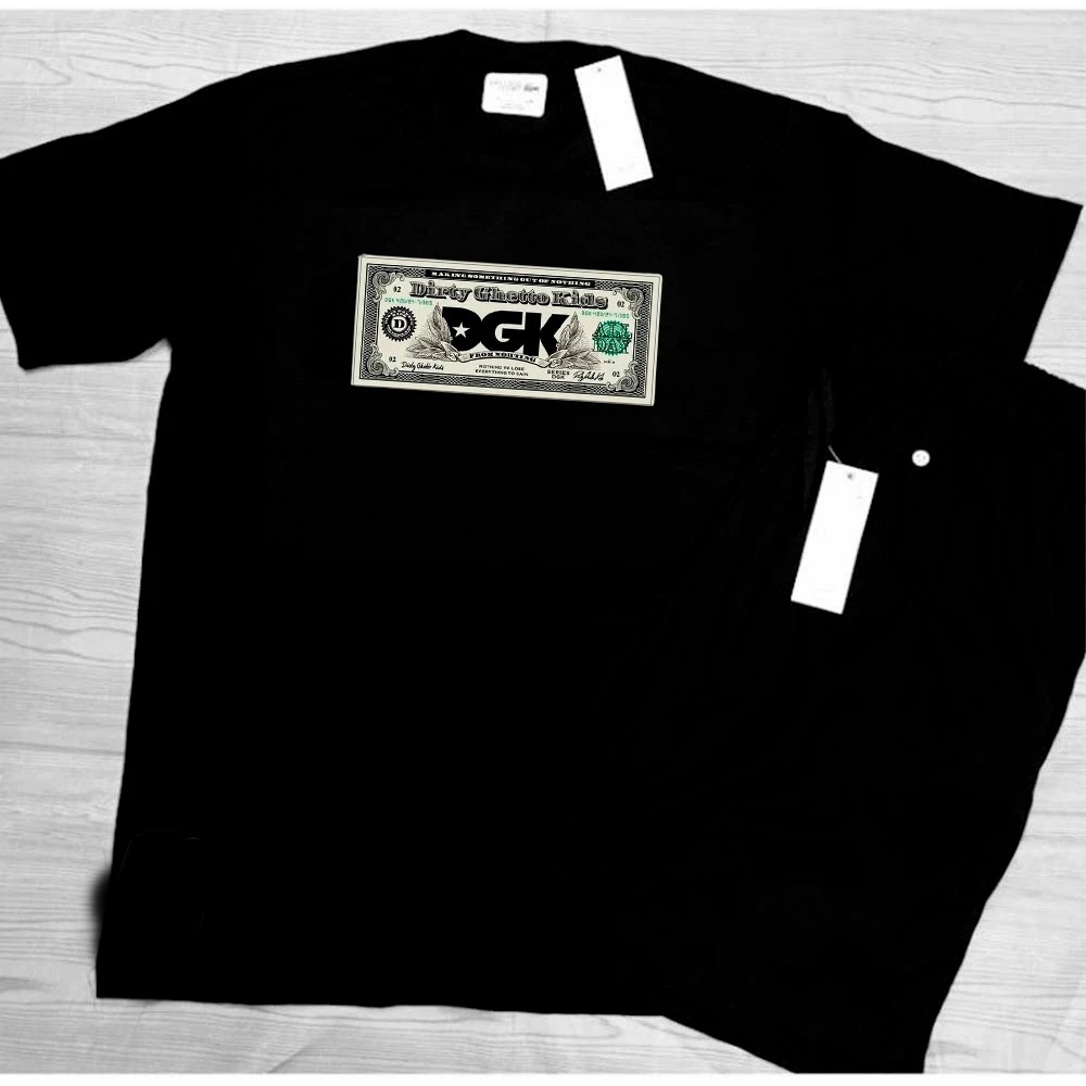 KIT MASCLUINO SHOR MOLETOM E CAMISETA BASICA ESTAMPA DGK NOTA