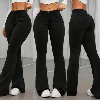 calça flare feminina jeans com elastano levanta bumbum cintura alta cor preta
