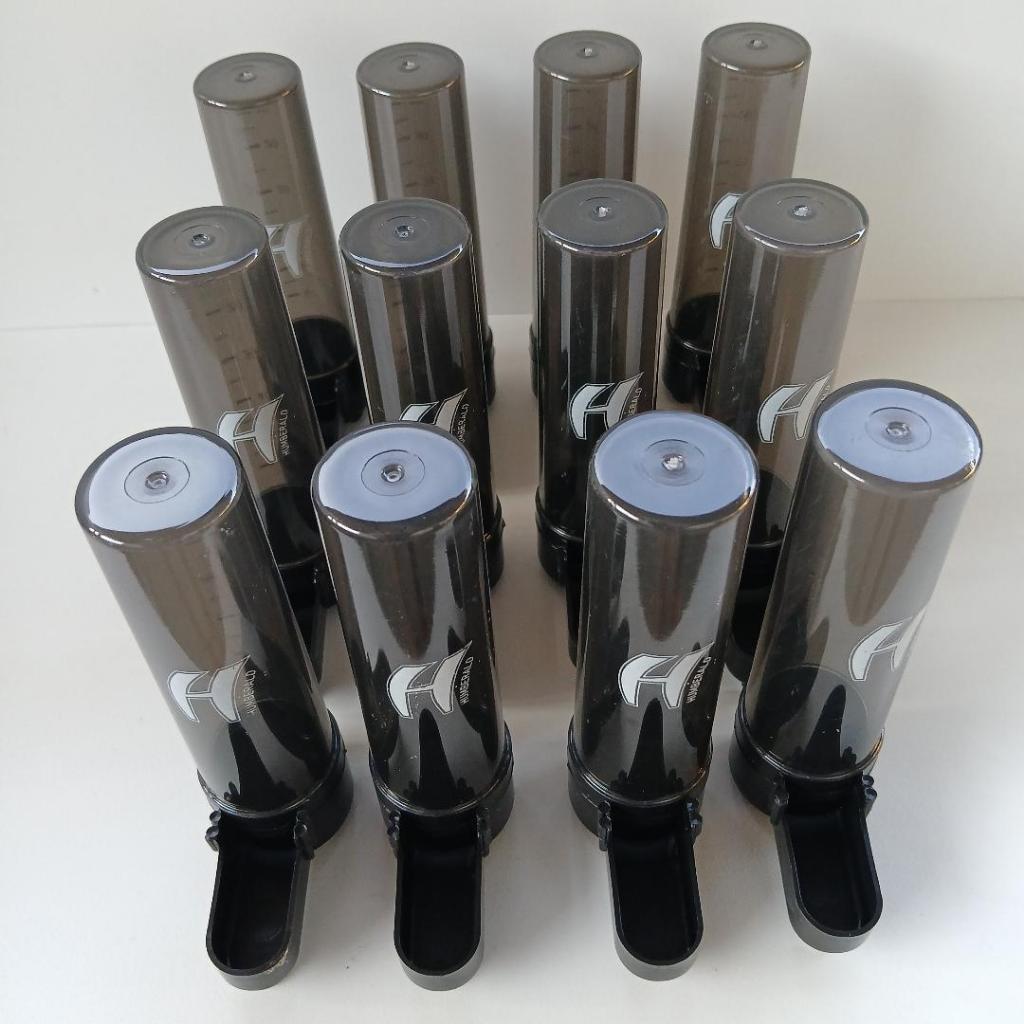 12 Unid Bebedouro Pássaros Trinca Ferro e Outros (Graduado 60ml Malha Fina ou Larga)