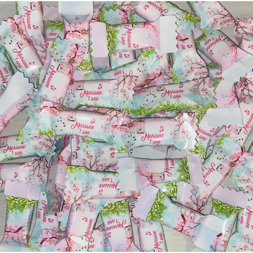 50 balas personalizadas para festa infantil Lembrancinhas - Jardim Encantado  (Personalizamos com o nome e a idade em Oferta na Shopee