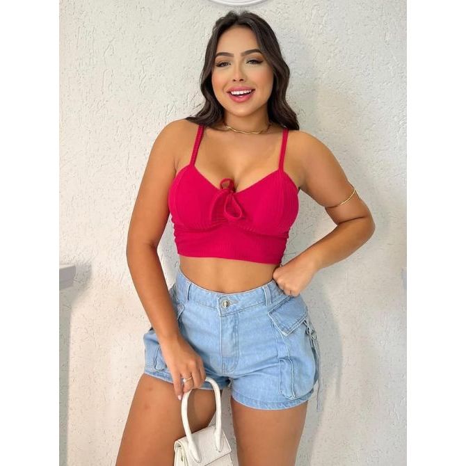 Blusinha Cropped Feminino Canelado com Ajuste no Decote – Top Estiloso e Confortável