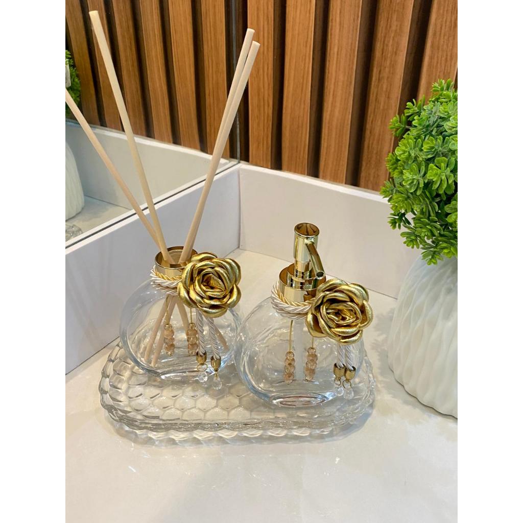 Kit lavabo dourado/ difusor de ambientes/ saboneteira/ bandeja/ decoração/ casa decorada