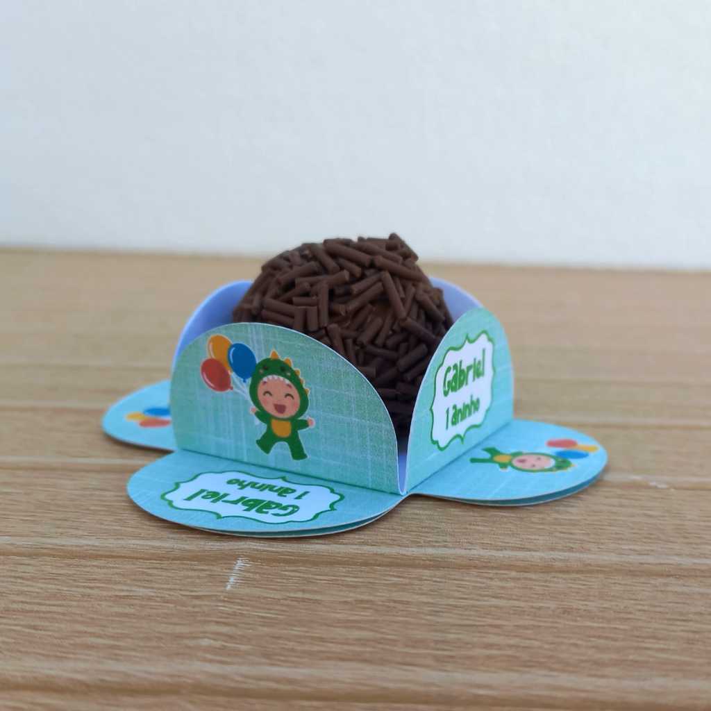 Forminha de Doce Brigadeiro Personalizada Dino Baby - 4 pétalas / Festa de aniversário / Lembrancinha