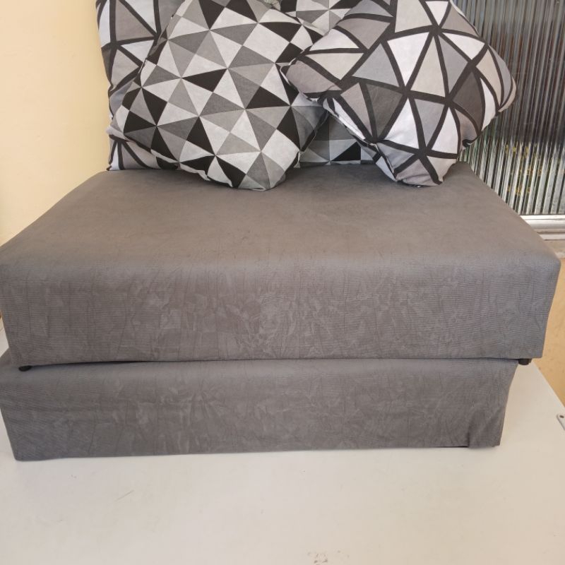 Sofá clássico  sofa cama 4 almofadas rústico vintage moderno de veludo em promoção escritório casa decoração