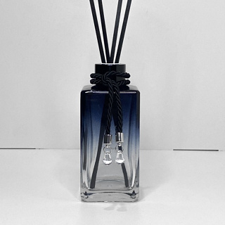 Difusor Preto Degrade com Varetas Pretas Aromatizador Vidro 250ml em Oferta na Shopee