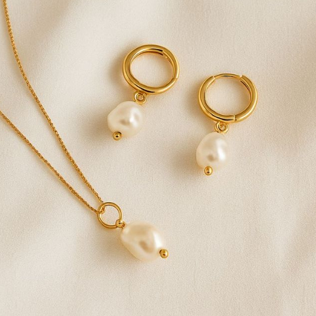 Conjunto SemiJoia Colar, Pingente e Brinco de Argola Pérola Barroca Banhada a Ouro em Oferta na Shopee