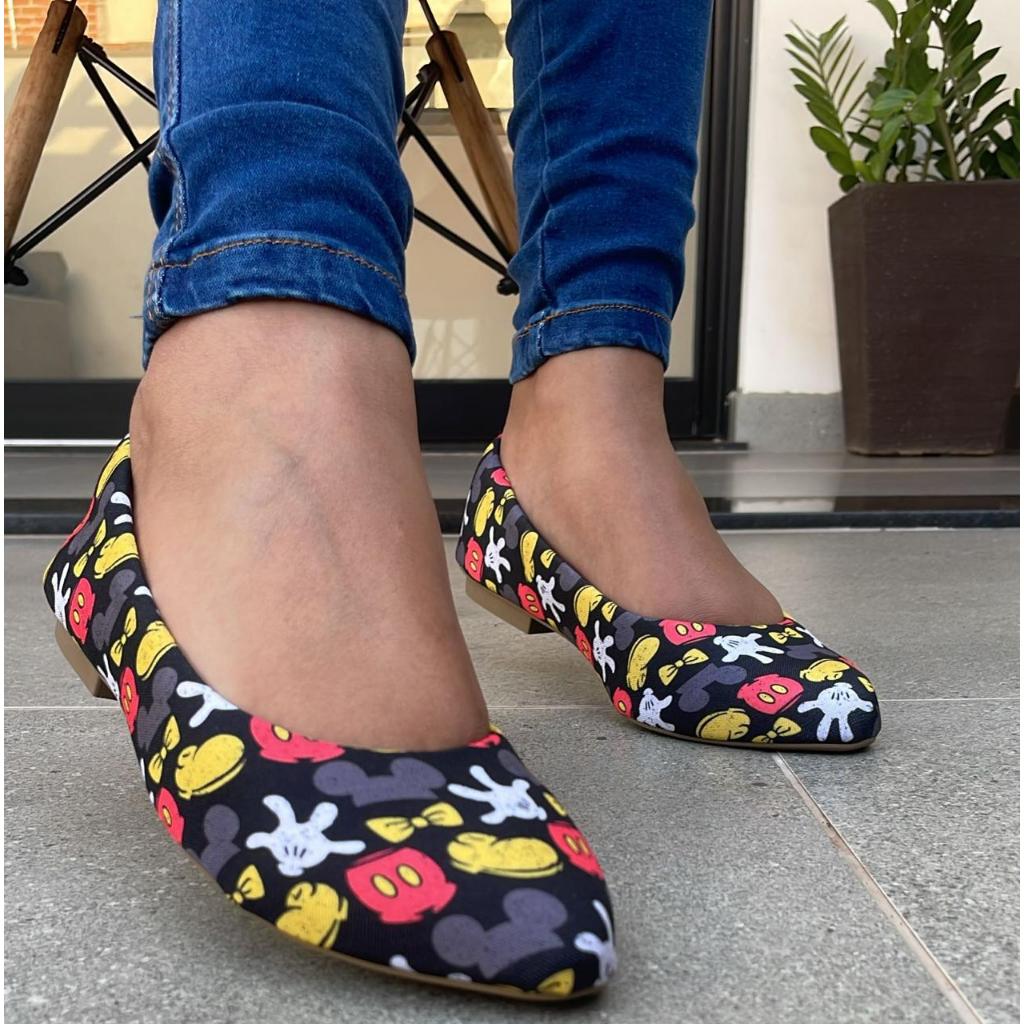 Sapatilha feminina Mickey Confort Preto e Amarelo Personagem