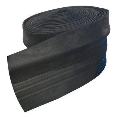 Testeira de Pvc 7 Cm  Para Escada Ou Uso Geral Cor Preta Cortes Por Metro Envio Pronta Entrega