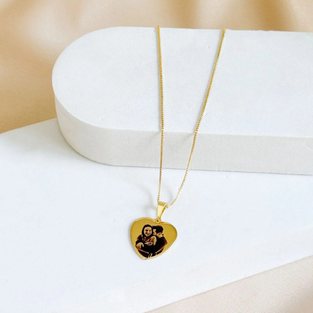 PRESENTE DIA DOS NAMORADOS | Colar Feminino Coração M Personalizado Foto Frase Banhado a Ouro 18k Presente Dia Namorados