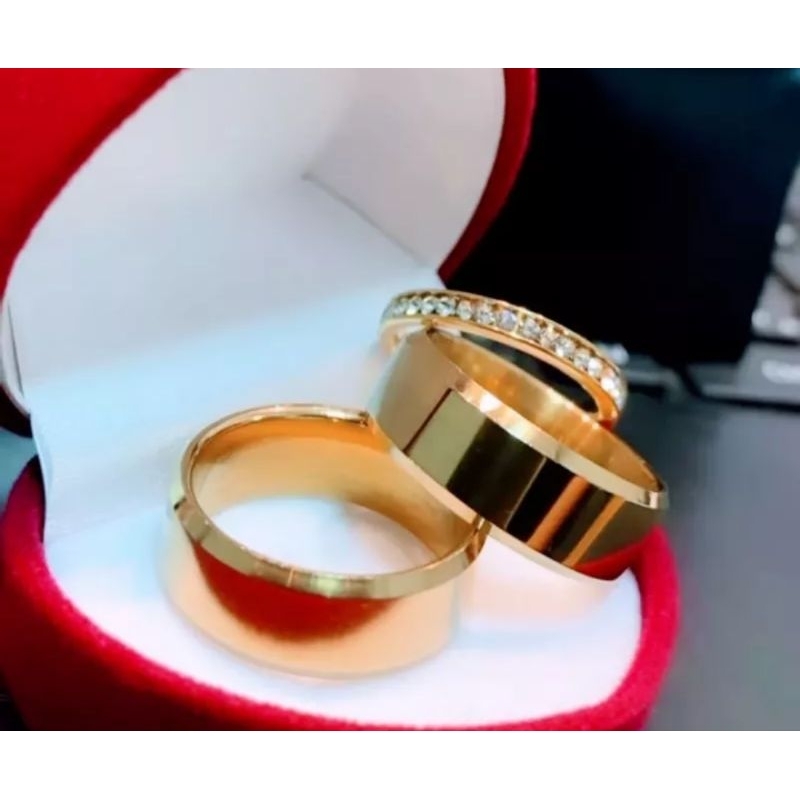 Par de Alianças 8mm Casal + Anel Aparador + Caixa Luxo – Tungstênio Banhado Ouro 18K
