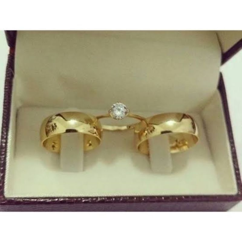 PAR ALIANÇA TUNGSTÊNIO 6MM ABAULADAS BANHADAS A OURO 18K + SOLITÁRIO E CAIXINHA em Oferta na Shopee