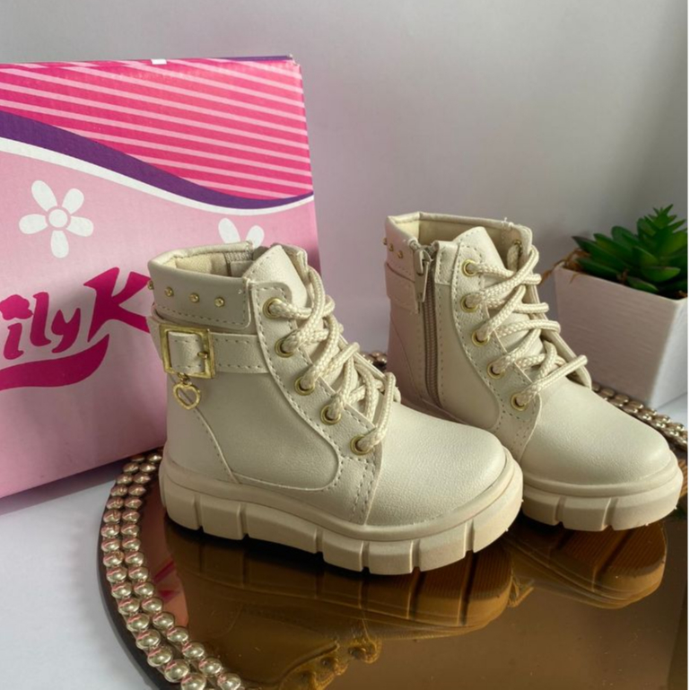 Bota Coturno com Fivela: Onde Comprar | BuscaProdutos