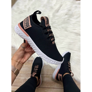 Tênis Feminino leve e confortável na promoção casual e esportivo lançamento malha respirável em Oferta na Shopee