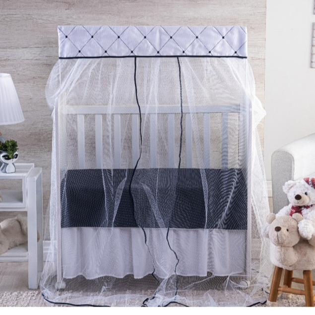 MOSQUITEIRO ( CORTINADO) PARA ***** MINI BERÇO ****** BRANCO BORDADO GOTA MARINHO