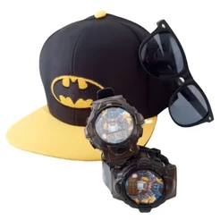 Kit Óculos, Relogio e Boné infantil menino dia das crianças, diversos personagens Batman, Homem Aranha, Capitão América