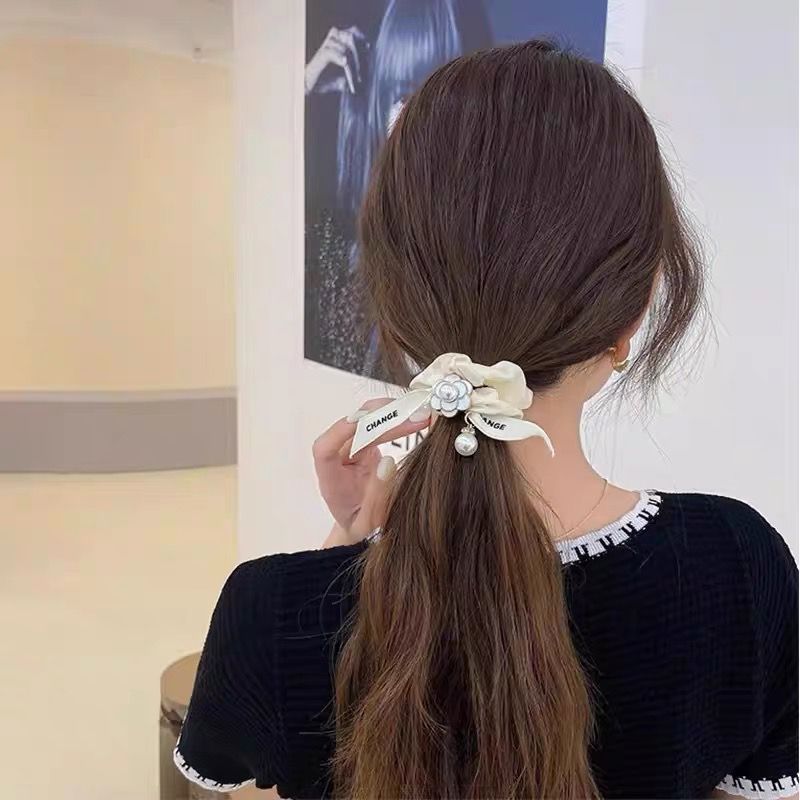 ANA1108 Scrunchies Premium Grande+Laço Removível Lavável/Acessórios Premium/Nó de Laço Elegante/Novos modelos de 2025 · foto 2