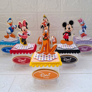 Lembrancinha personalizada Turma do Mickey | Caixa acrílica 6x6 turma da Mickey | Festa infantil turma do Mickey