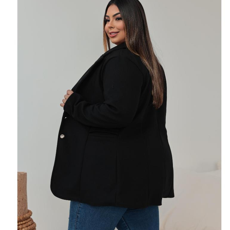casaco feminino plus size elegante confortavél  lá batida 2 botao na frente
