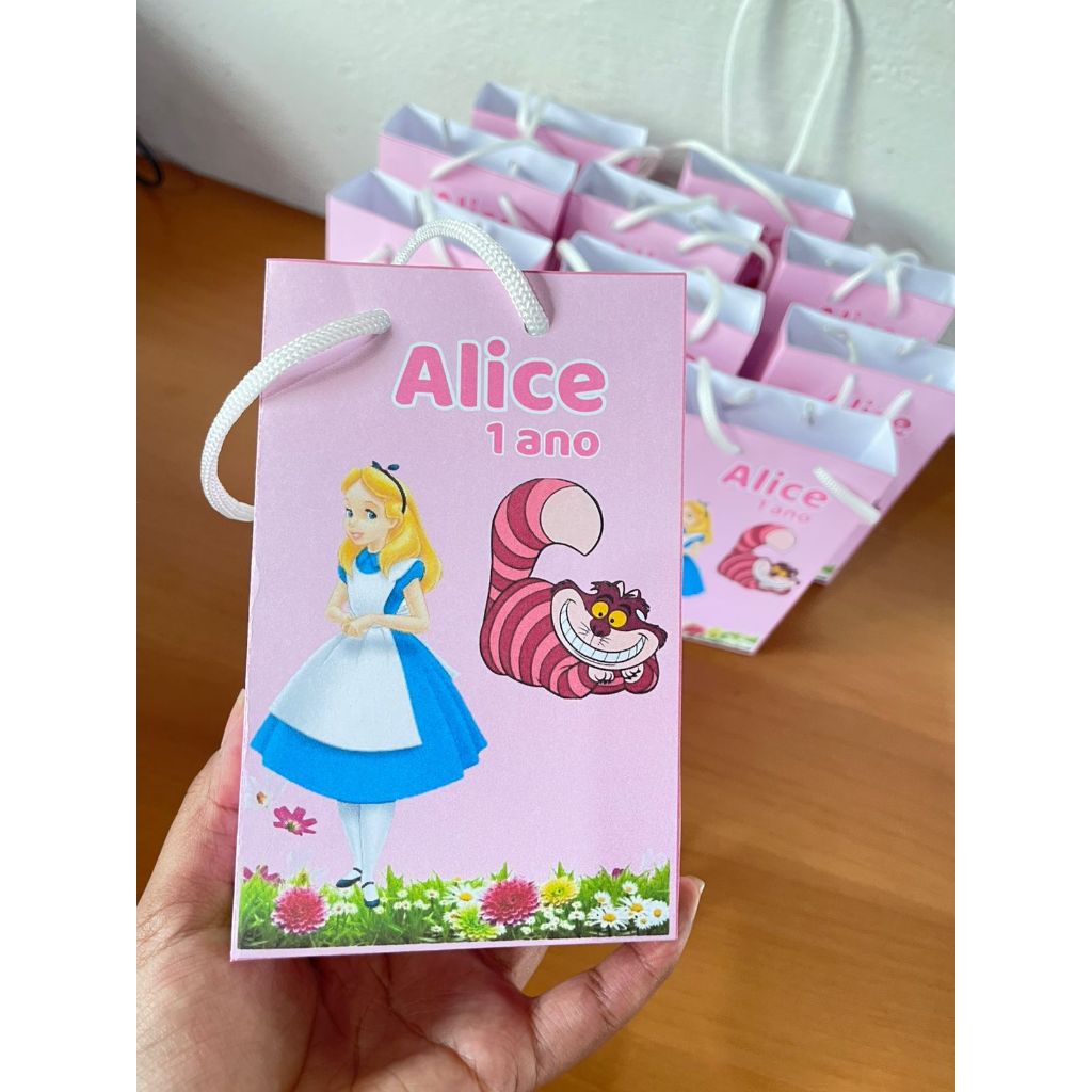 Sacolinha personalizada Alice no pais das maravilhas festa infantil aniversário