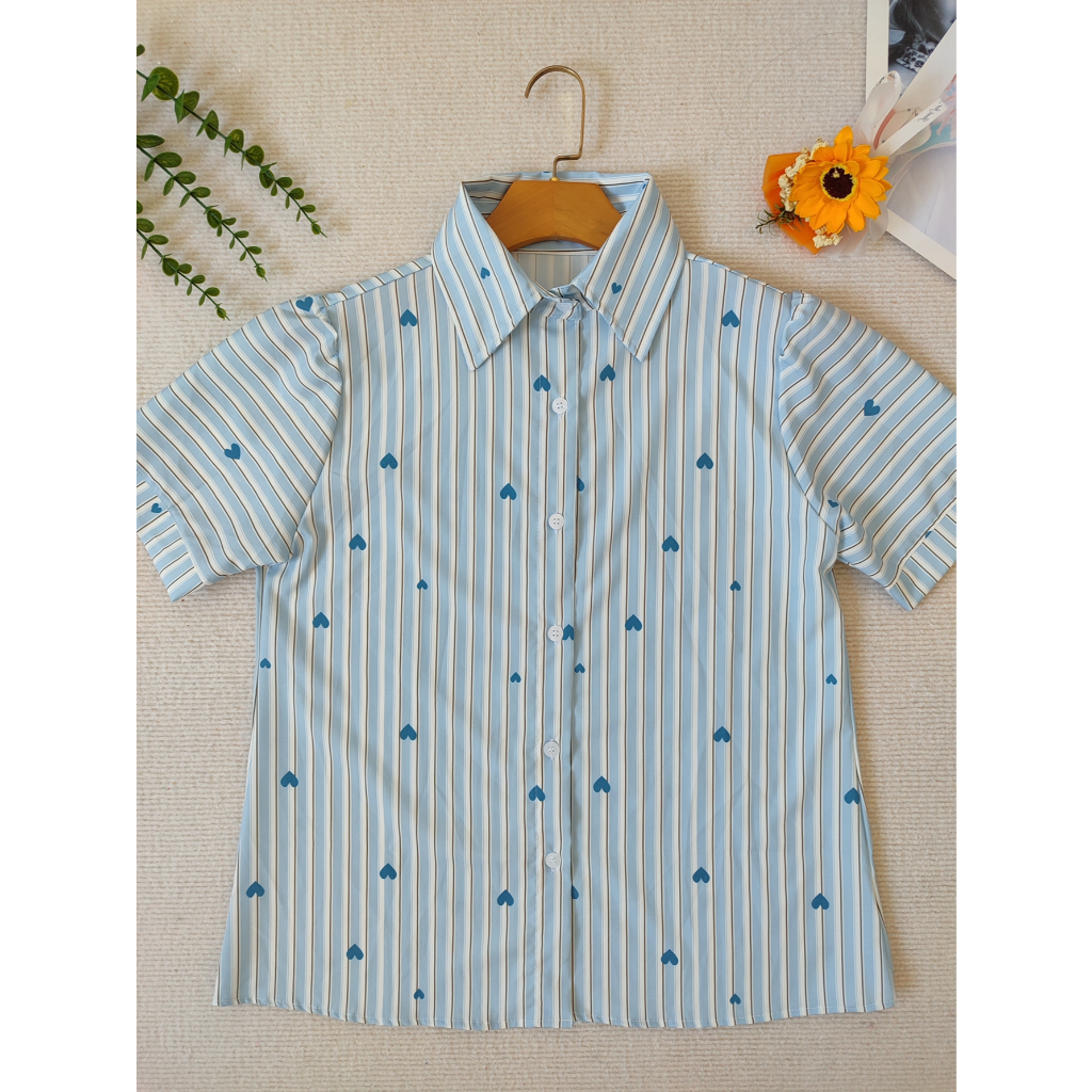 L.L.MODAS FMININA  camisa feminina de manga curta com botao na frente estampada tecido crepinho em Oferta na Shopee