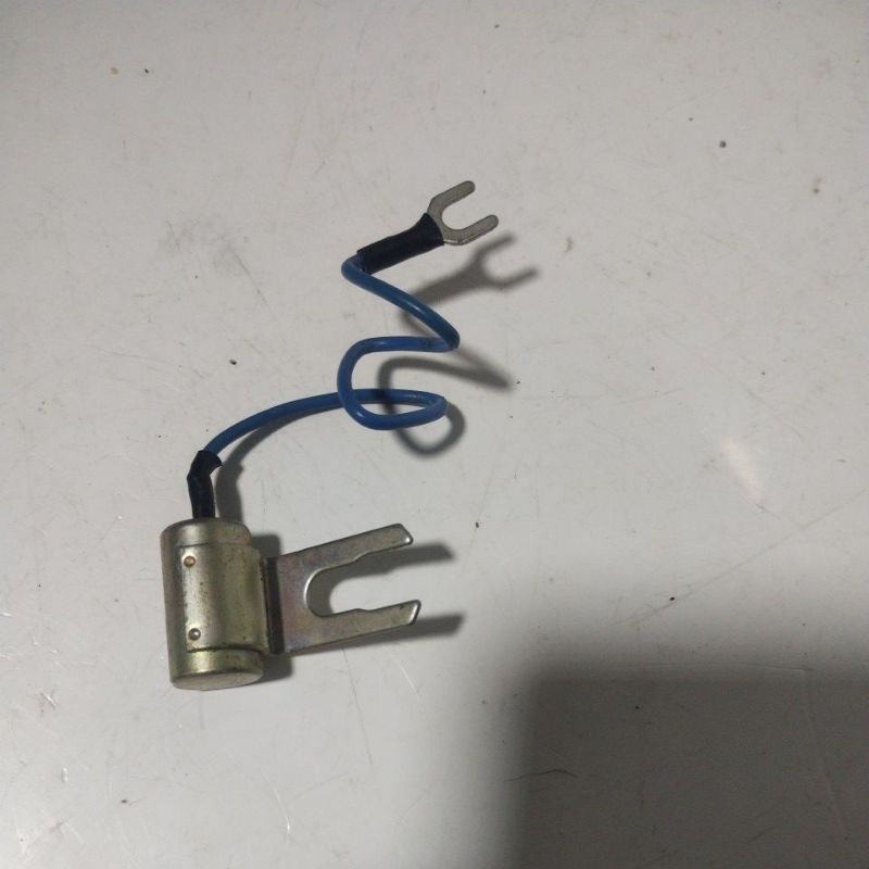 condensador de distribuidor Toyota antigo