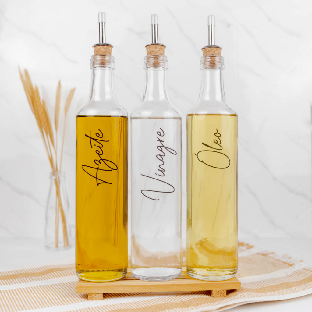 KIT 2 Galheteiros de Vidro 525ml com Bico Dosador Cortiça Mesa | Azeite / Vinagre / Óleo /...