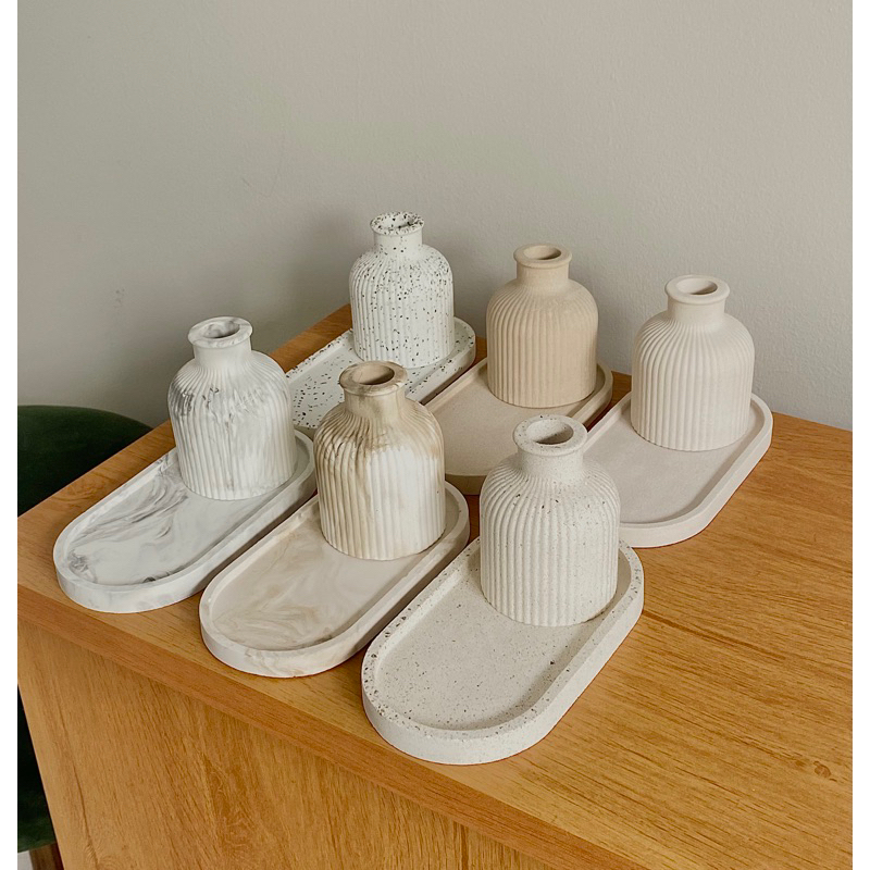 Conjunto 2 peças para decoração Jarrinho + Bandeja de Cimento Branco. em Oferta na Shopee