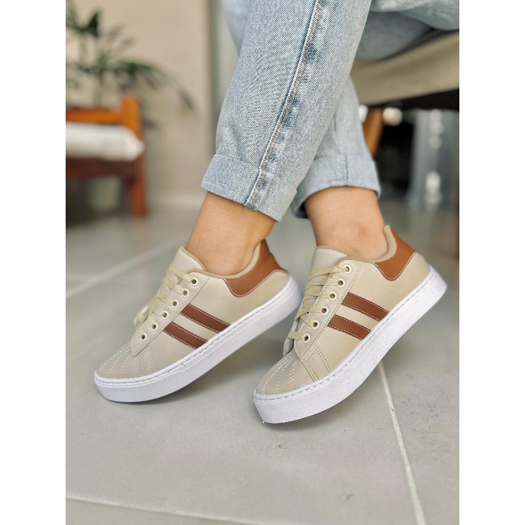 Tênis Feminino Casual Confortável Estilo Retrô Bege com Marrom - Solado Alto Antiderrapant...
