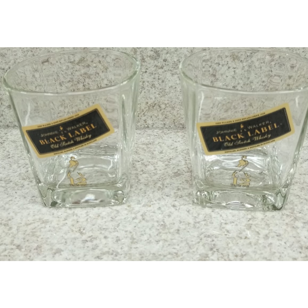 Whisky 12 Anos Black Label: Onde Comprar | BuscaProdutos