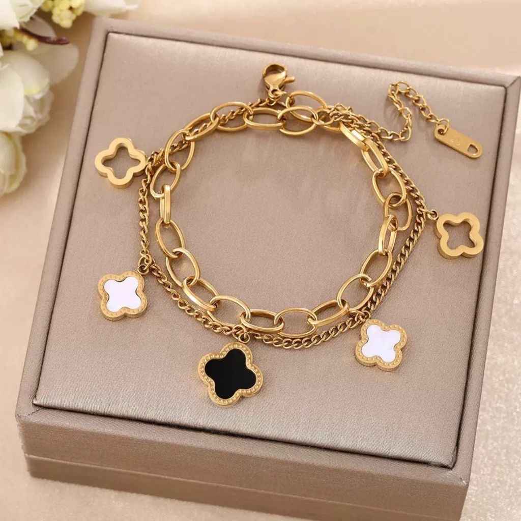 Pulseira feminina de aço titânio 18K coreana 2025, corrente dupla de trevo de quatro folhas, de alta qualidade e versáti em Oferta na Shopee