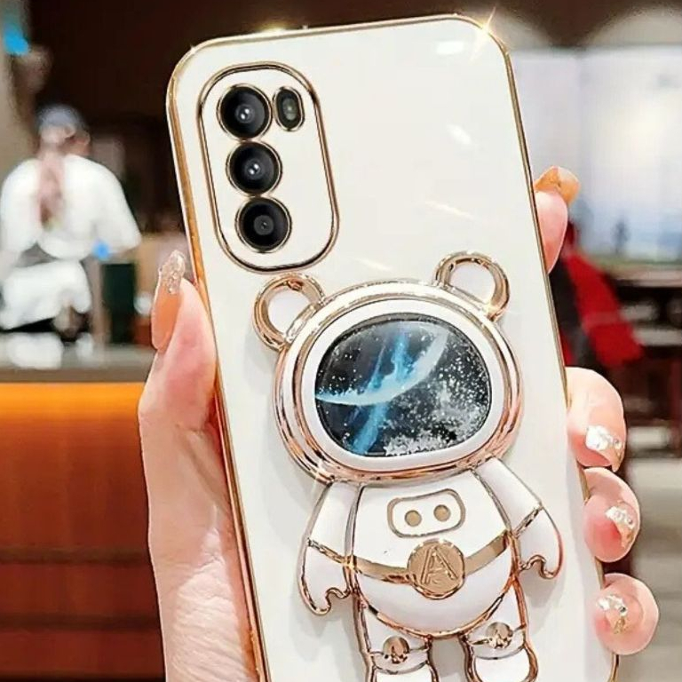 Capinha Suporte Astronauta Brilho Samsung A04,A14,A24,A34,A54,S20FE,S21FE,S23FE,S24FE,M14,M34,M54
