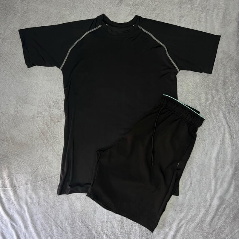 Conjunto compressão masculino ótimo para academia blusa de compressão + short dri-fit