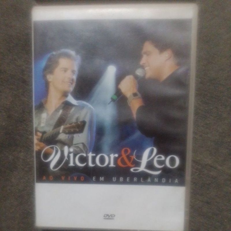 DVD VICTOR E LEO AO VIVO EM ( UBERLANDIA )