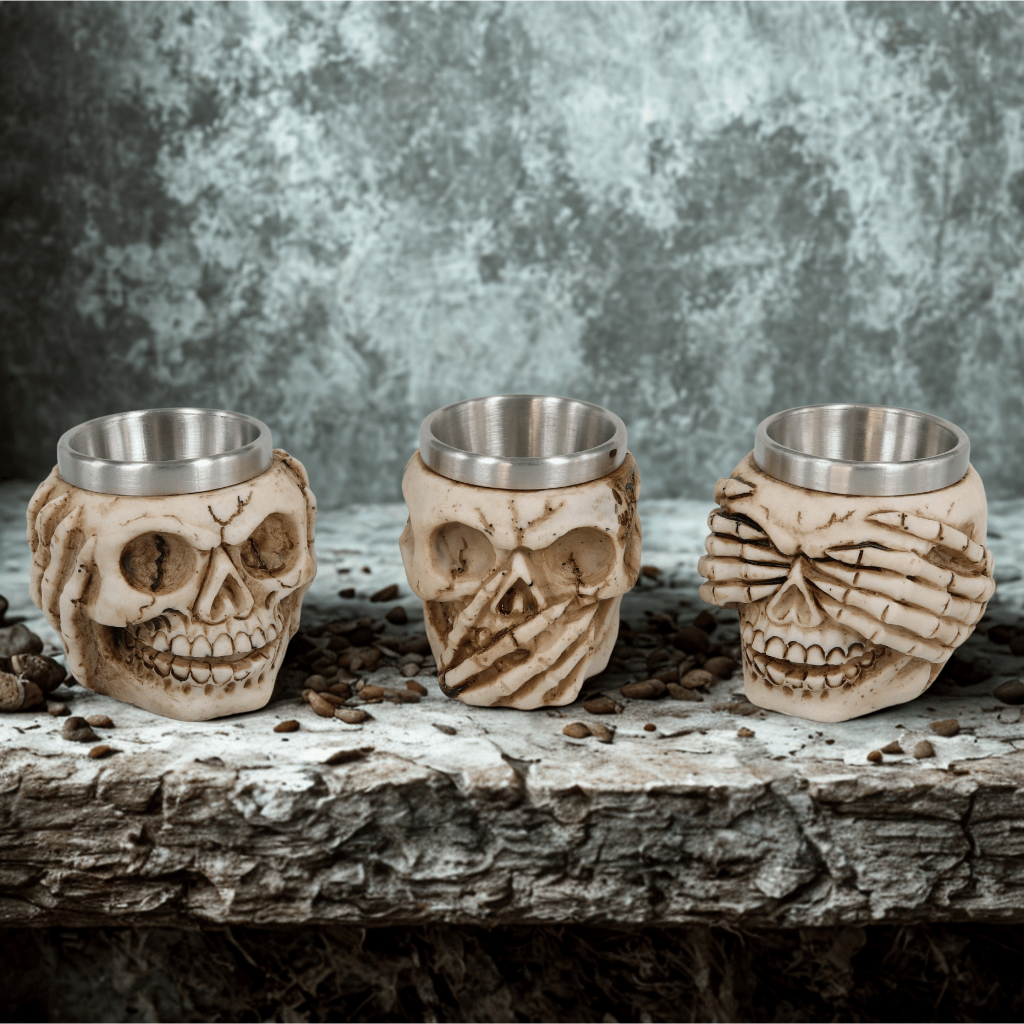 Copo Shot Chopp Inox Medieval Caveira Presente Cega, Surda e Muda 60ml Presente Decorativo em Oferta na Shopee