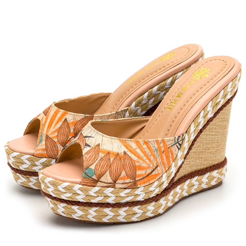 Sandália Anabela Salto Alto Feminina Roberta Bico Peep Toe Caramelo